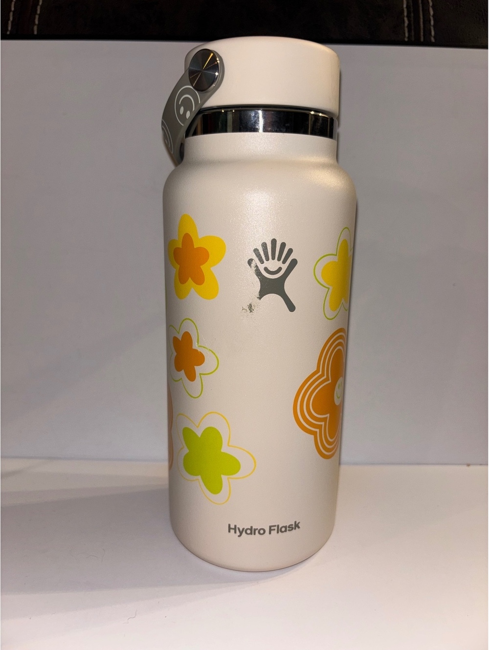 Hydro Flask 32 oz Happy Days Limited Edition Wide Mouth Flex Cap Floral NWT Flaw